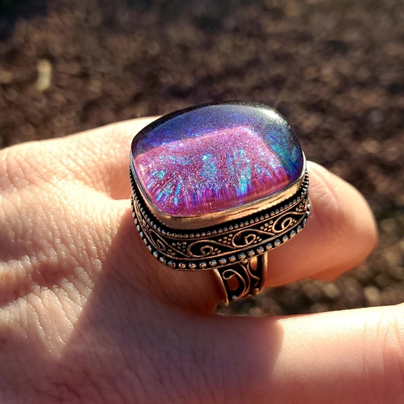 New Huge Dichoric Glass Antique Design 925 Silver Ring. - Picture 4 of 16